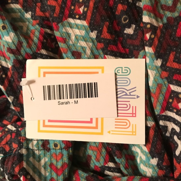 NWT LuLaRoe Sarah Duster Sweater Size Medium - Picture 8 of 8